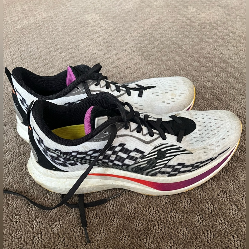 Saucony Endorphin Speed 2
